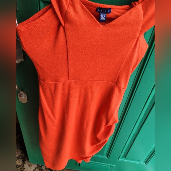 UK 2 LA Dress - Picture 3 of 8